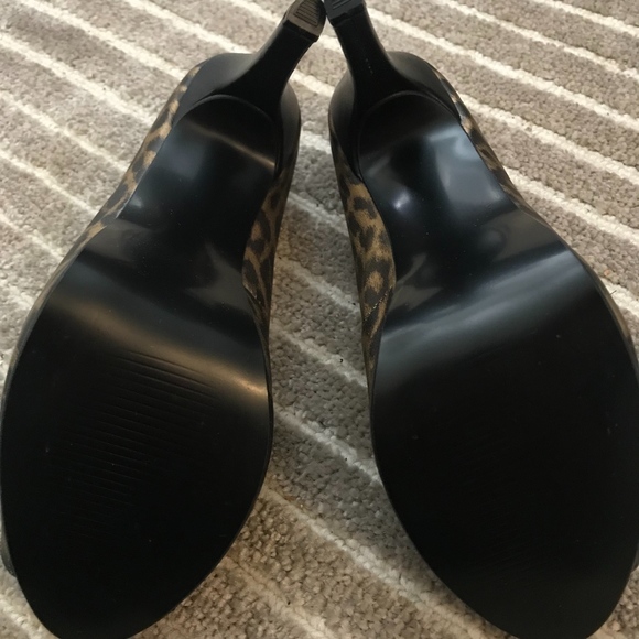 Type Z Shayla Animal/Leopard Open Toe Platform - Picture 5 of 8